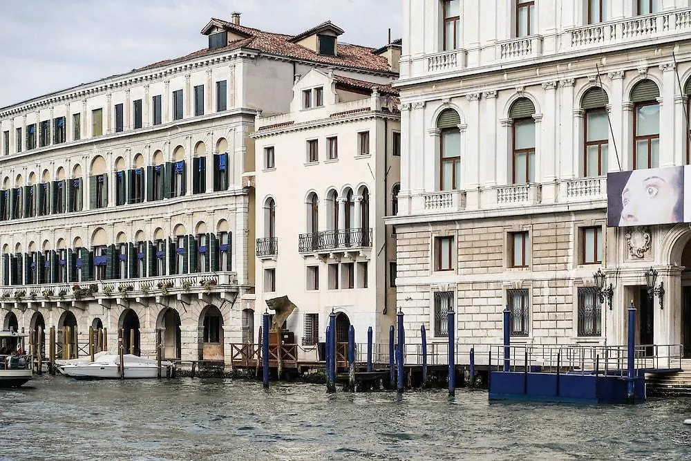 Palazzina Grassi Hotel Venice