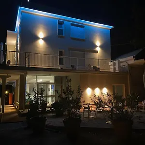 Acquaviva Experience Nocleg ze śniadaniem San Vincenzo